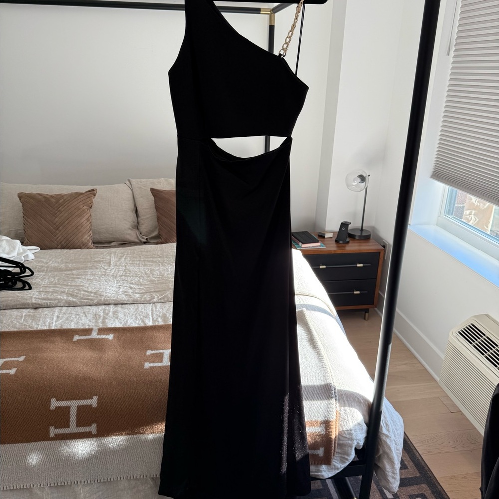 Alice + Olivia Black Asymmetrical Cutout Gown with Chain